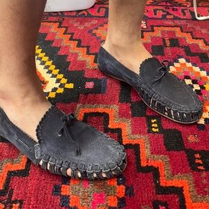 John Galliano loafers in navy blue, size 43 1/5. These are considered vintage.